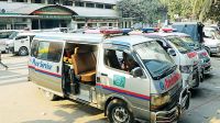 Private ambulance owners halt strike at DMCH for seven days