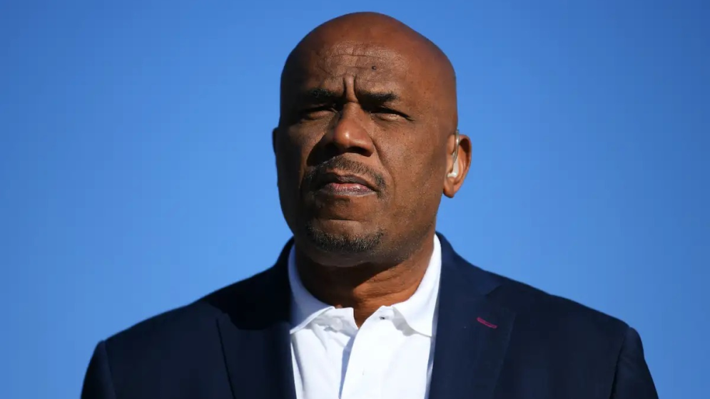 Bishop backs experience of former greats, avoids Shakib question