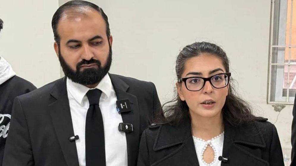Pakistan court jails prominent rights couple for 10 years