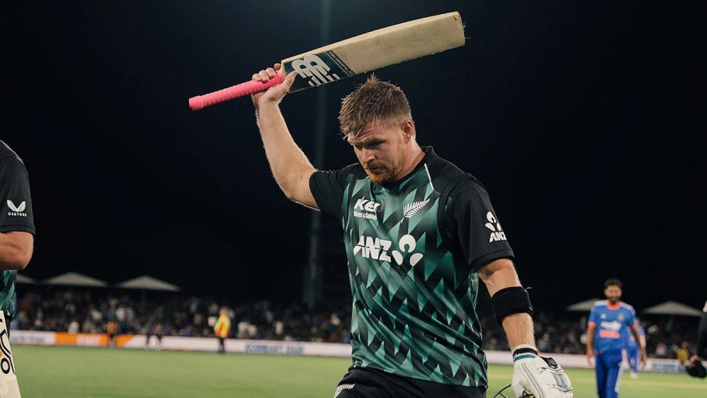 Phillips fireworks secure New Zealand's consolation win v India