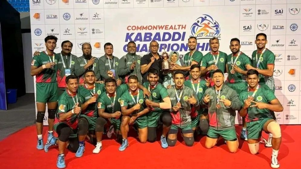 Bangladesh men win kabaddi bronze, women crash out