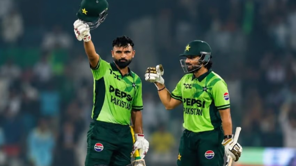 Fakhar ton powers Pakistan to tri-series title