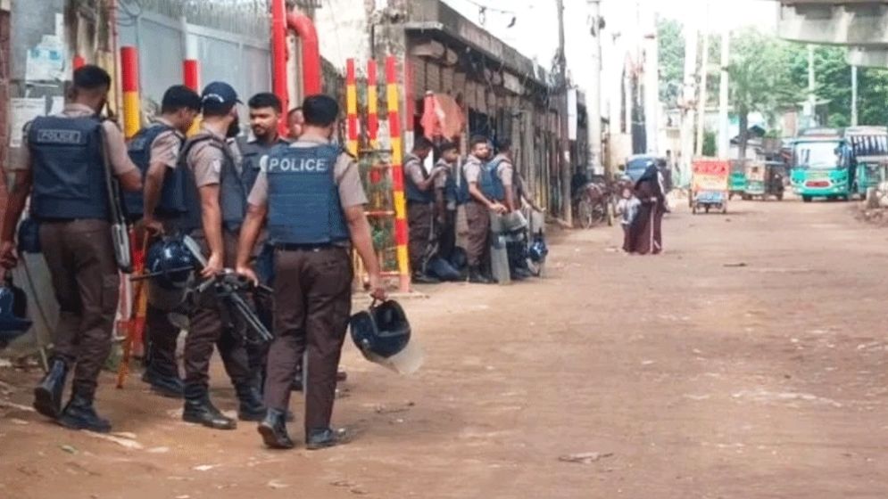 Dozens of RMG factories suspend operations after workers clash with police