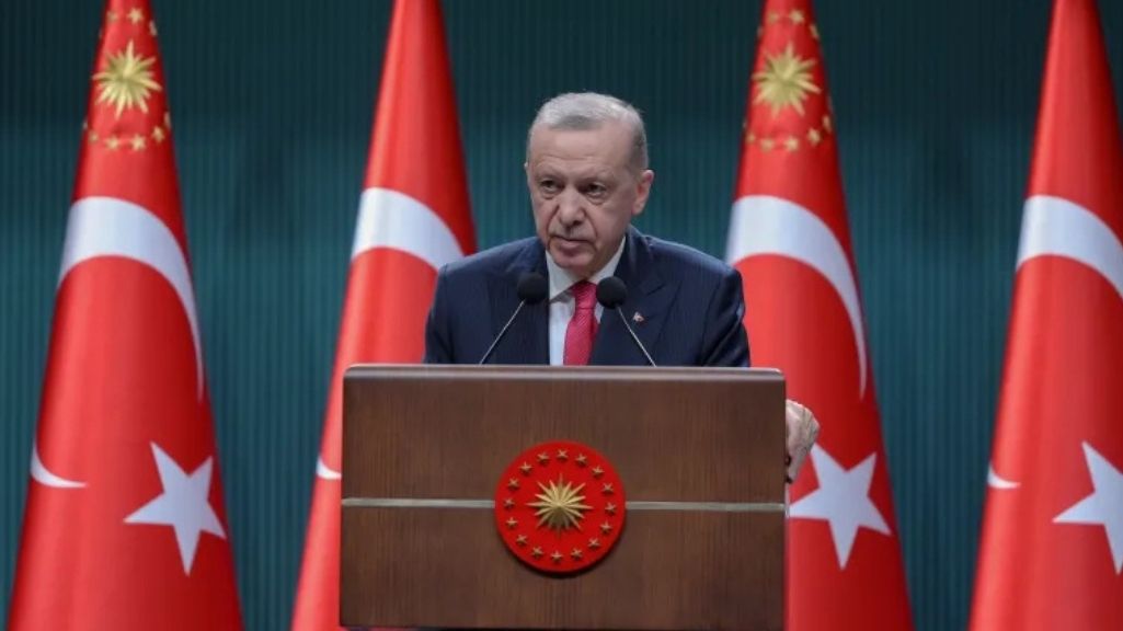 Turkey’s Erdogan calls for ‘end to the bloodbath’ in Iran